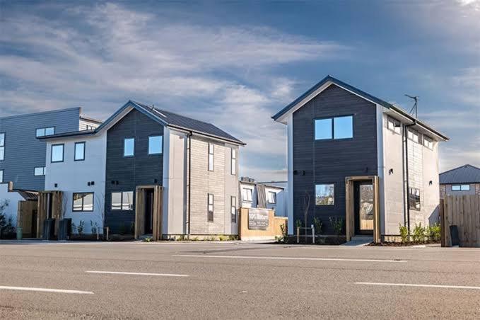 Cheerful 2 Bedroom Townhouse In Addington! Christchurch Eksteriør bilde